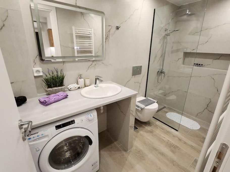 Nice Apartment Near Flisvos Vipgreece Αθήνα Εξωτερικό φωτογραφία
